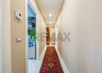 Hall / corridoio - Appartamento Via Ignazio Urso
 
11, Aci Catena - foto 15