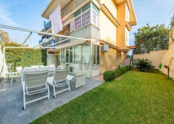 Casa all\'aperto - Appartamento Via Ignazio Urso
 
11, Aci Catena - foto 29