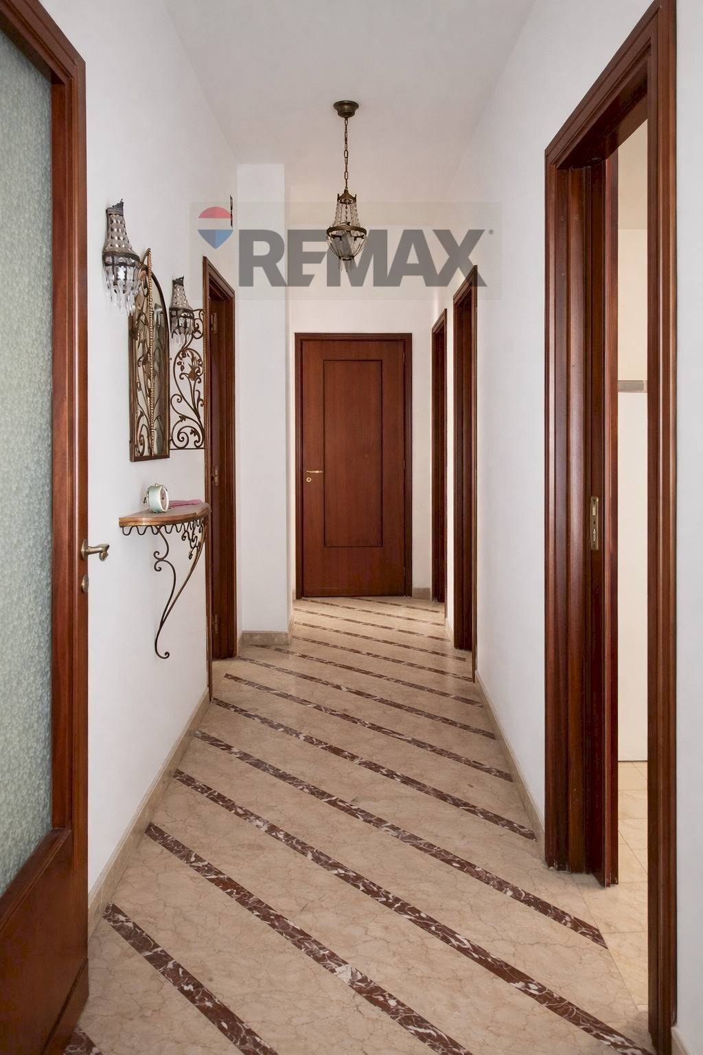 Hall / corridoio - Appartamento Via Cefalù
 
18, Lentini - foto 1
