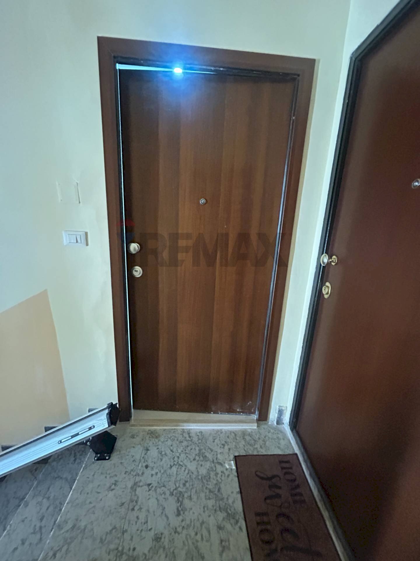 Hall / corridoio - Apartment Via Calabria
 
38, Caltanissetta - photo 2