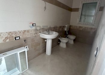 Bagno - Appartamento Via Calabria
 
38, Caltanissetta - foto 17