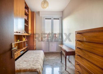 Camera / camera da letto - Quadrilocale VIA ADAMI
 
8, Milano - foto 9