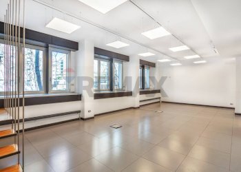 ufficio - Office VIA DOMENICHINO
 
7, Milano - photo 4