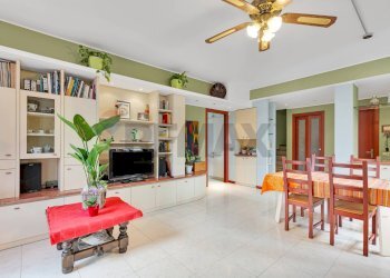 Soggiorno - Casa semi indipendente VIA ALDO MORO
 
1, Settala - foto 2