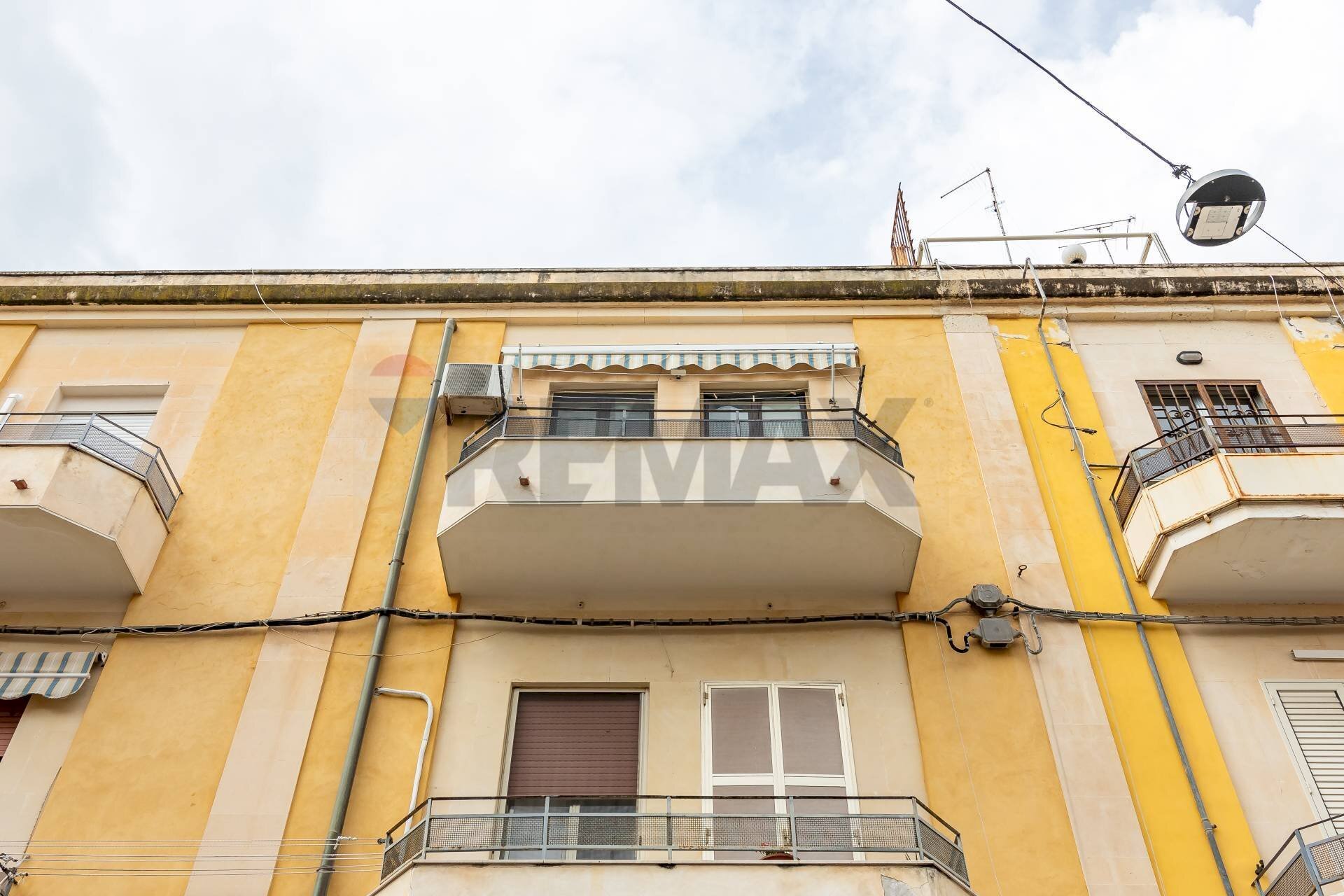 Edificio all\'aperto - Quadrilocale Via Pindaro
 
58, Siracusa - foto 1