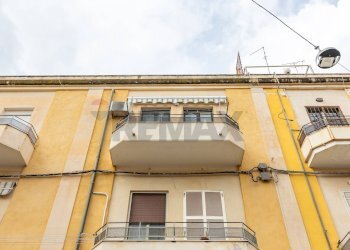 Edificio all\'aperto - Quadrilocale Via Pindaro
 
58, Siracusa - foto 1