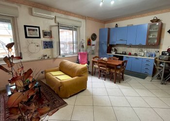 Sala da pranzo - Appartamento Via Delle Mimose
 
2, Rosolini - foto 1