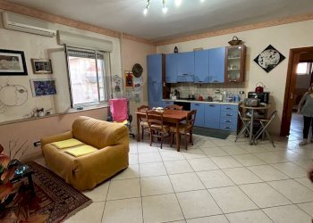 Sala da pranzo - Appartamento Via Delle Mimose
 
2, Rosolini - foto 13