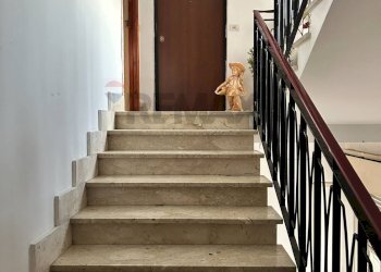 Scale - Appartamento Via Delle Mimose
 
2, Rosolini - foto 19