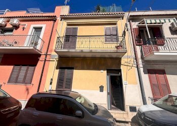 Edificio all\'aperto - Independent house Via Giacomo Puccini
 
35, Noto - photo 2