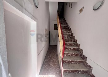 Scale - Independent house Via Giacomo Puccini
 
35, Noto - photo 3