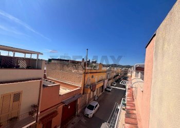 Edificio all\'aperto - Independent house Via Giacomo Puccini
 
35, Noto - photo 27