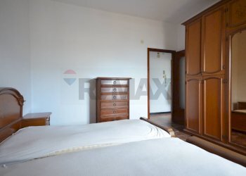Camera / camera da letto - Four-room apartment Via Rusca
 
37, Savona - photo 23
