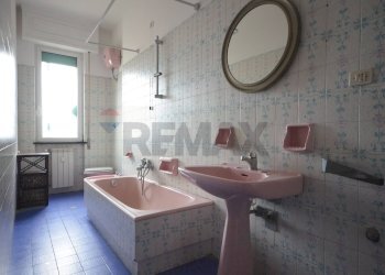 Bagno - Four-room apartment Via Rusca
 
37, Savona - photo 26