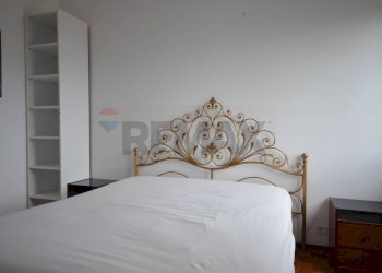 Camera / camera da letto - Four-room apartment Via Rusca
 
37, Savona - photo 30