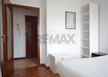 Camera / camera da letto - Four-room apartment Via Rusca
 
37, Savona - photo 31