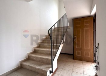 INGRESSO - Villa a Schiera via Collettara, Scoppito - foto 5