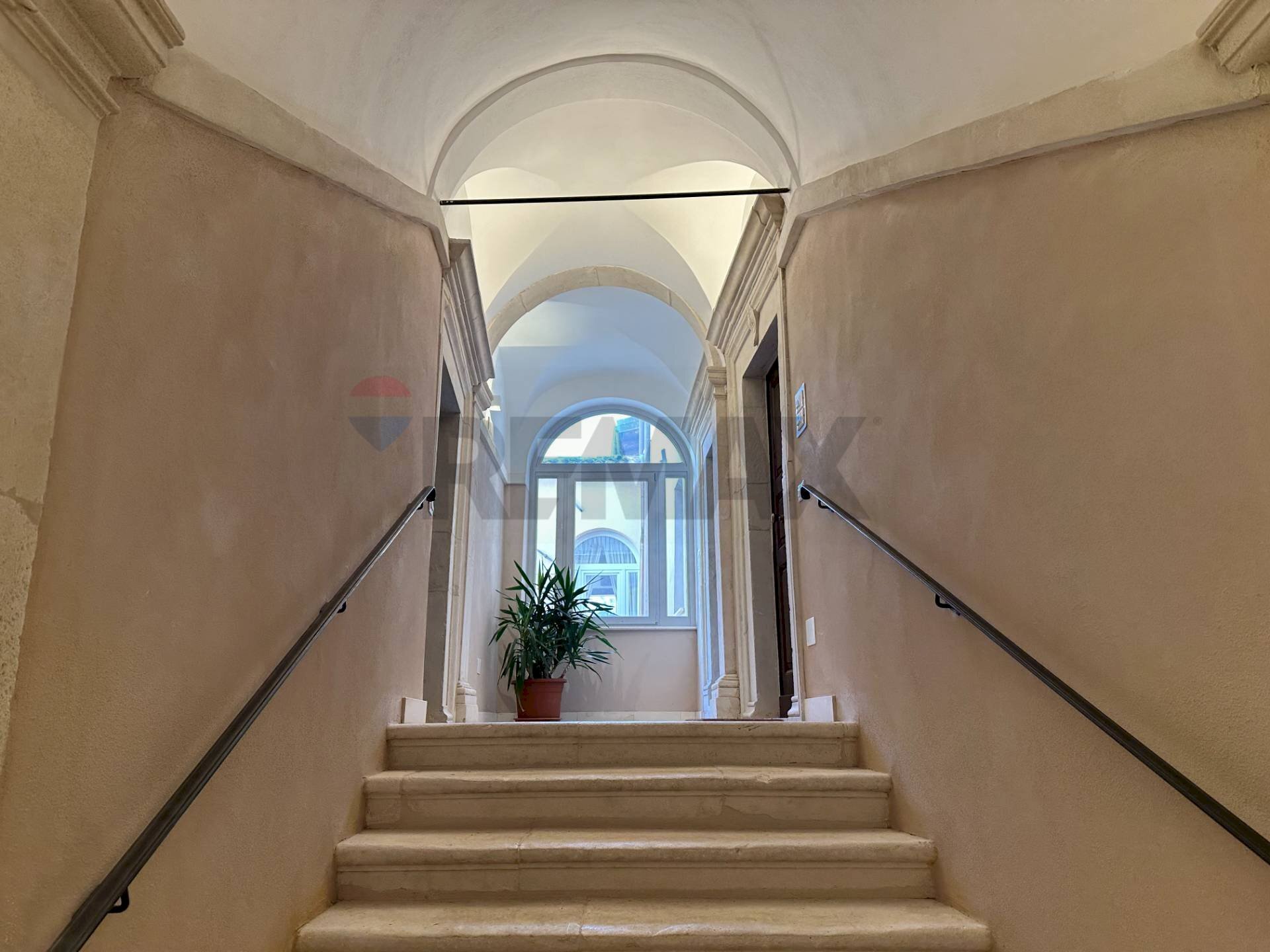 Scale - Quadrilocale L'Aquila - foto 3