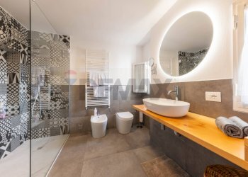 Bagno - Trilocale VIA BORGO PALAZZO
 
83, Bergamo - foto 15