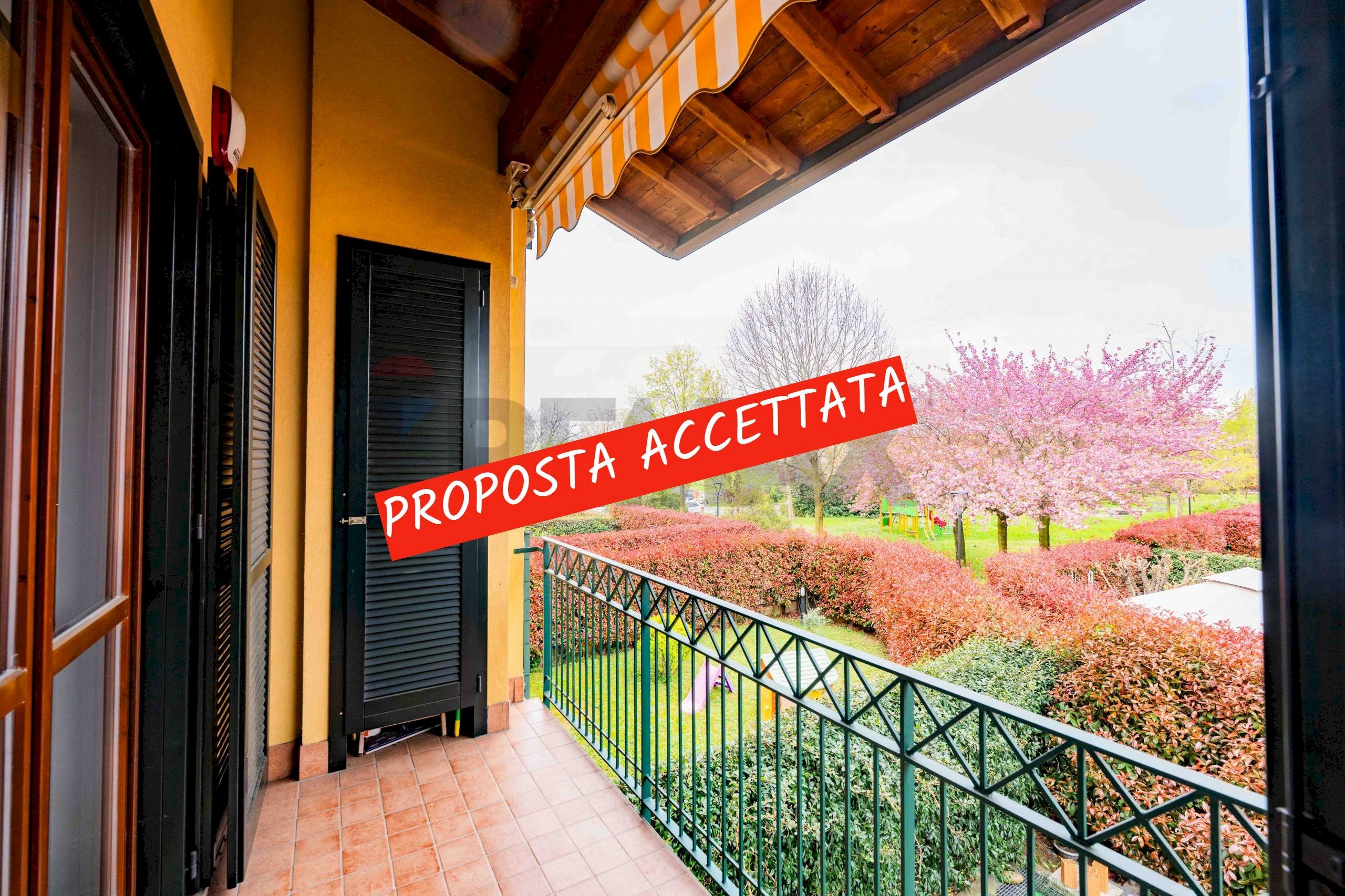 Balcone - Four-room apartment via zaccagnini
 
75, Curno - photo 1