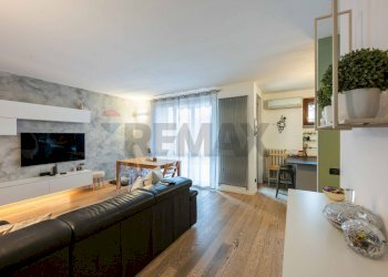 Soggiorno - Four-room apartment Curno - photo 38