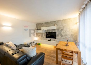 Sala da pranzo - Four-room apartment Curno - photo 40