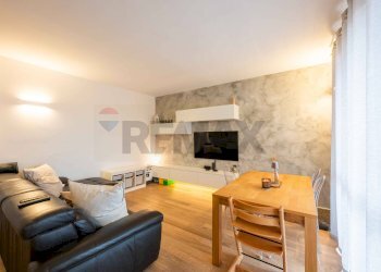 Sala da pranzo - Four-room apartment Curno - photo 44