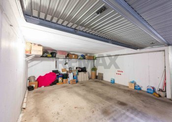 Parcheggio - Four-room apartment Curno - photo 57