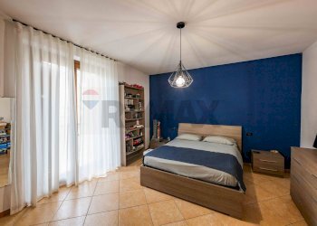 Camera / camera da letto - Trilocale Grassobbio - foto 15