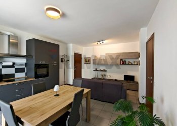 Sala da pranzo - Trilocale Corso Italia
 
15, Osio Sopra - foto 3