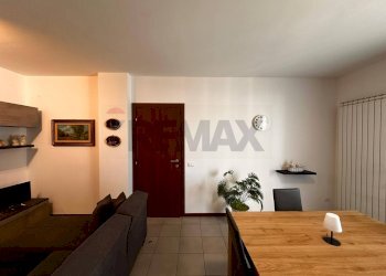 Sala da pranzo - Trilocale Corso Italia
 
15, Osio Sopra - foto 10