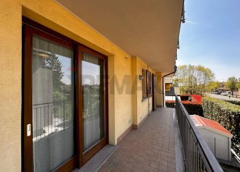 Balcone - Trilocale Corso Italia
 
15, Osio Sopra - foto 13