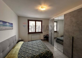 Camera / camera da letto - Trilocale Corso Italia
 
15, Osio Sopra - foto 24