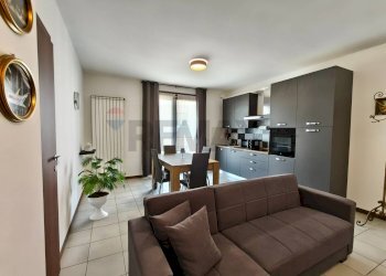 Sala da pranzo - Trilocale Corso Italia
 
15, Osio Sopra - foto 34