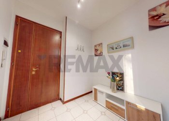 Hall / corridoio - Bilocale VIA J.F. KENNEDY
 
15, Grisignano di Zocco - foto 14