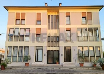 Edificio all\'aperto - Bilocale VIA J.F. KENNEDY
 
15, Grisignano di Zocco - foto 17