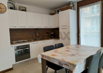 Cucina - Quadrilocale Via Montelungo
 
12, Feltre - foto 2