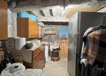 Cucina - Casa semi indipendente Frazione San Giovanni
 
13, Fabriano - foto 36