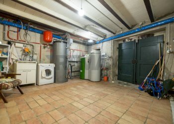 Lavanderia - Casa semi indipendente Frazione San Giovanni
 
13, Fabriano - foto 40