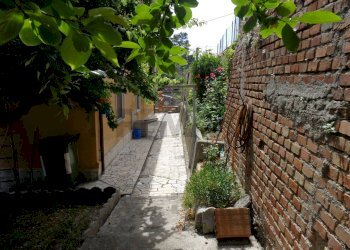 Giardino - Trilocale Via Bruno Buozzi
 
10, Falconara Marittima - foto 31