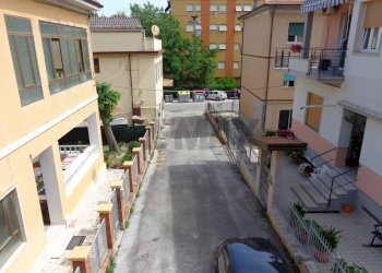 Edificio all\'aperto - Trilocale Via Bruno Buozzi
 
10, Falconara Marittima - foto 35