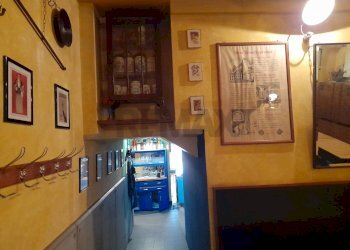 Hall / corridoio - Locale Commerciale Via Oberdan
 
7, Ancona - foto 10