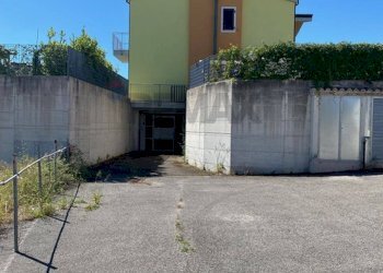 Casa all\'aperto - Terreno edificabile Ippolito Nievo, Osimo - foto 8