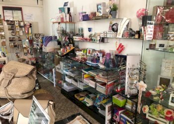 Dispensa di stoccaggio - Attività Commerciale Via Cesanelli
 
2, Falconara Marittima - foto 14