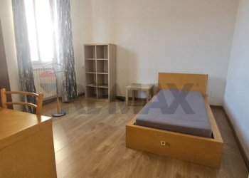 Camera / camera da letto - Trilocale Via Lomonaco
 
35, Pavia - foto 8