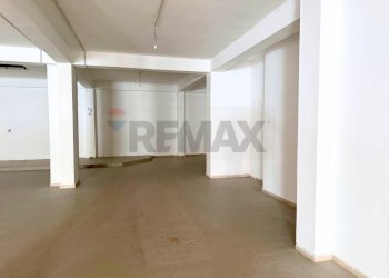 Locale - Commercial Premises Viale Cristoforo Colombo
 
24, Foggia - photo 3