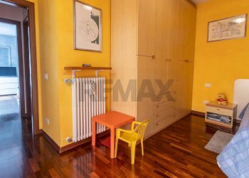 Camera / camera da letto - Quadrilocale Via Agostino Berenini
 
162, Fidenza - foto 16