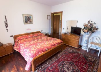 Camera / camera da letto - Semi-detached house Fornio
 
21, Fidenza - photo 2