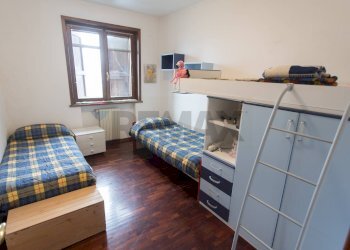Camera / camera da letto - Semi-detached house Fornio
 
21, Fidenza - photo 20
