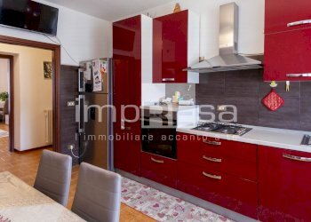 Foto 7 - Quadrilocale Via Amati
 
0, Fanna - foto 7